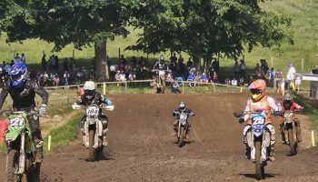 Du grand spectacle. Sur la piste, certains pilotes ont fini couverts de boue... mais vu les sourires à l'arrivée, personne ne semblait vraiment s'en plaindre.