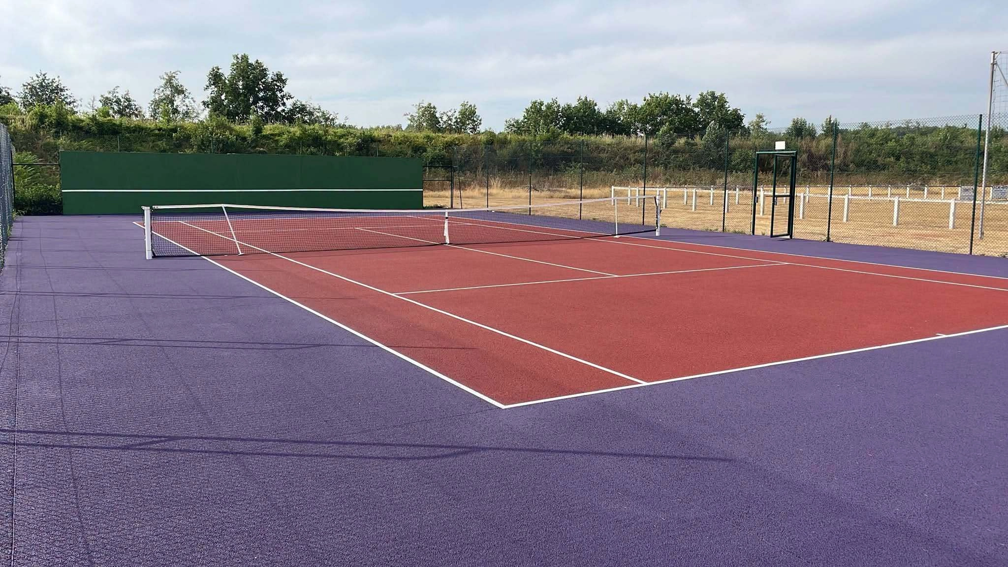 Le terrain de tennis Charles-Reille a retrouvé son éclat
